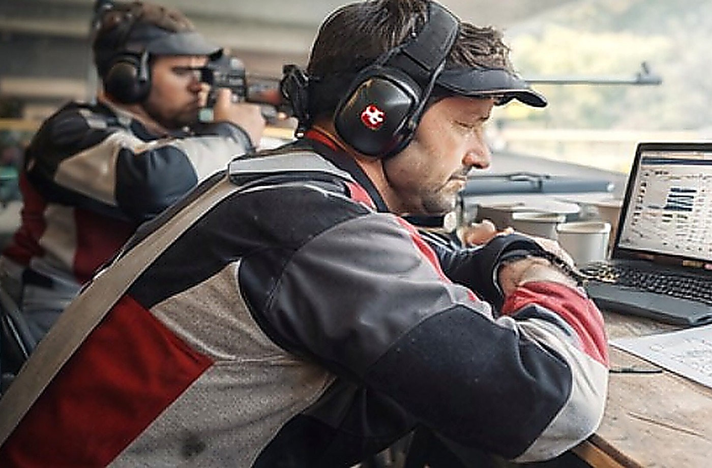 Pistolenschütze im Schweizer Schiesssport